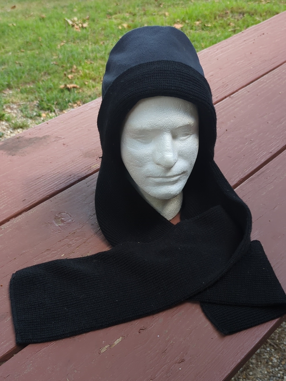 DUENORTH Wind Resistant Black Hooded Scarf